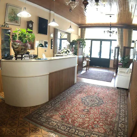 La Bussola Hotel Padenghe sul Garda